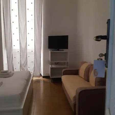 D'amare Via Roma 2* Κάλιαρι